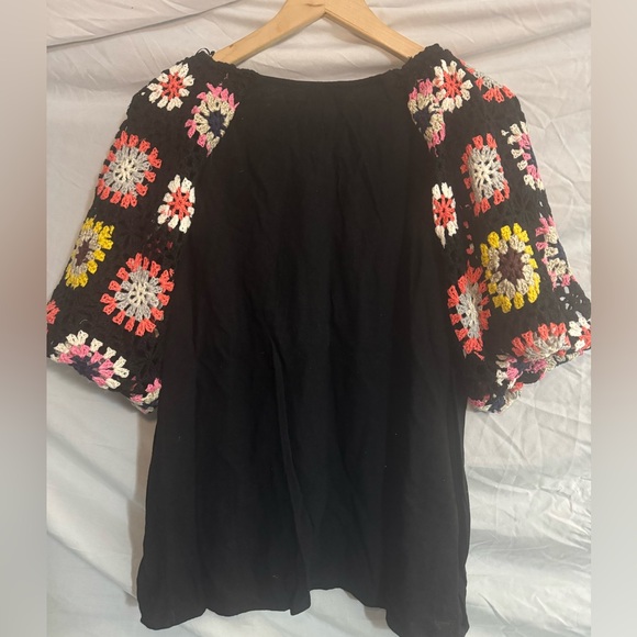 Umgee Black Top with Colorful Crochet Sleeves - Picture 4 of 6